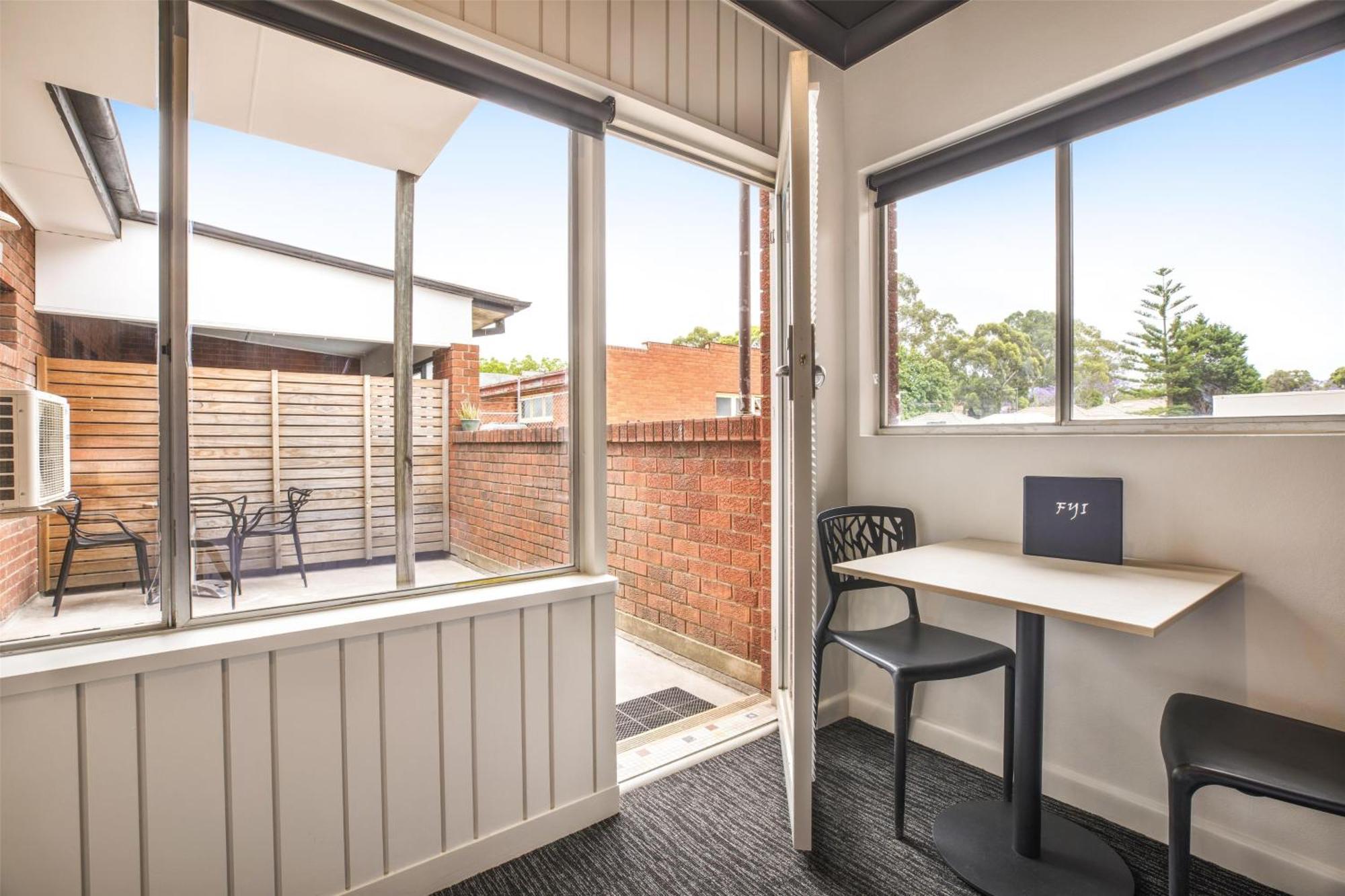 Nightcap At Chester Hill Hotel Bankstown Extérieur photo